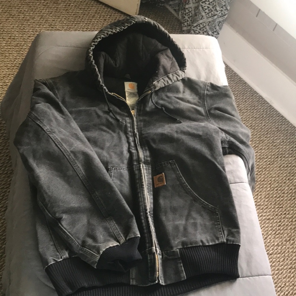 Black Carhartt jacket with hood